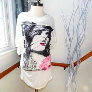 White Black Print T-Shirt Top Size Small